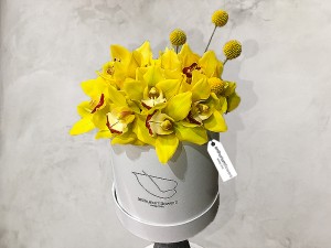 Aranjament Yellow Orchids